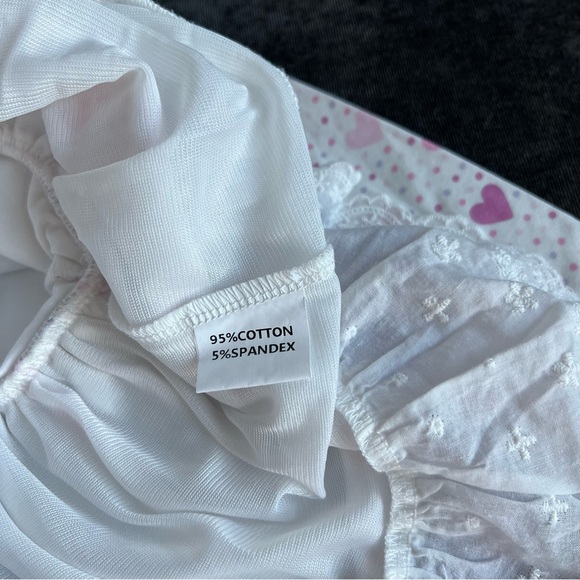 Bella & Omi February Subscription Heart Set Size 18/24 Months - Picture 3 of 10